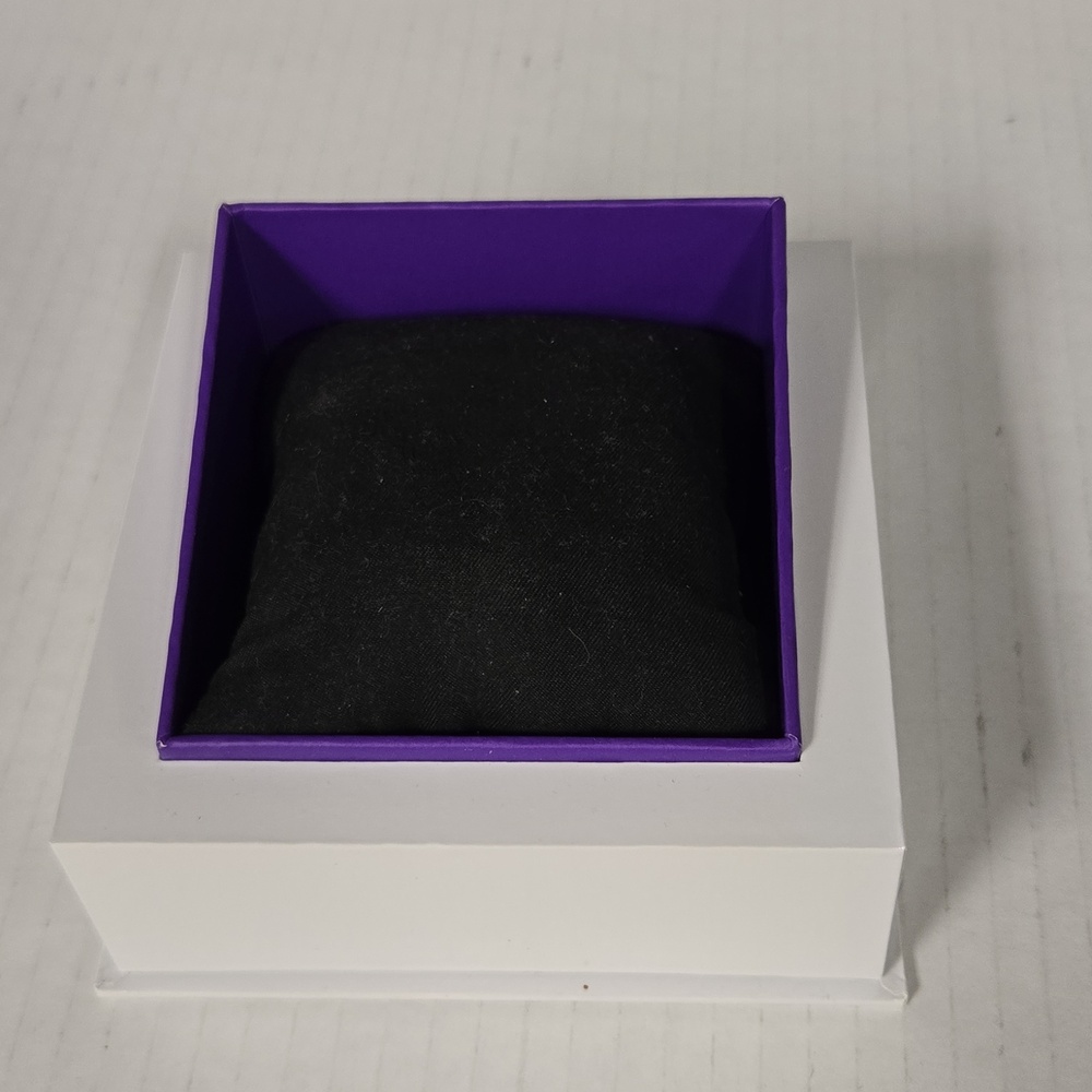 Movado Watch Box-Genuine - Picture 3 of 4